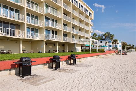 Island inn beach resort - 3.9. Value. 3.8. Clean, Convenient and Cozy condo's on the Beach! The Island Inn Beach Resort, located on the beautiful Gulf Beaches of Treasure Island, Florida. We are the closest you will get to the beach on Treasure Island. Lounge by the pool with an ice cold drink from our tiki bar or enjoy a walk on our World Famous Treasure Island Beach! 